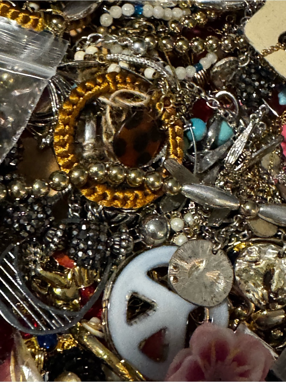 100pc Women’s Mixed Metal and Enamel Charm lot